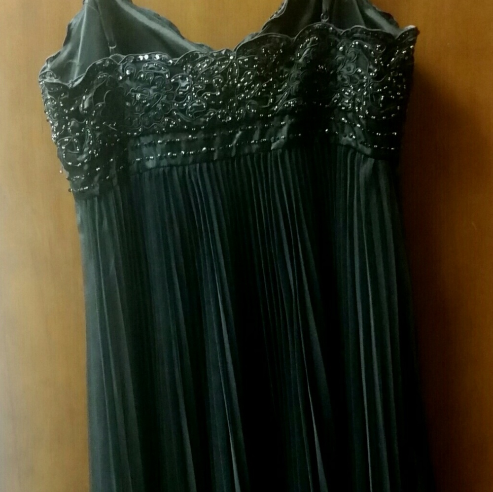 As seen on TV black dress worn by Tiffany Pollard - Picture 4 of 4